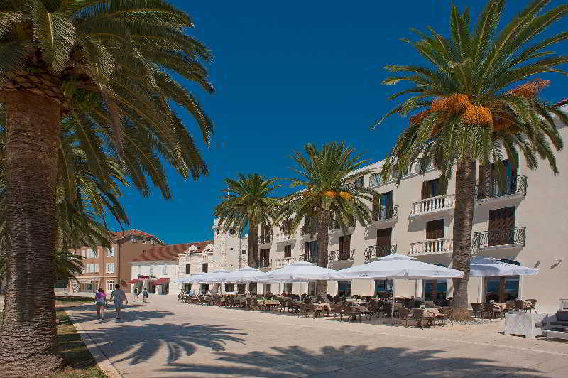 Hotel Pine Tivat